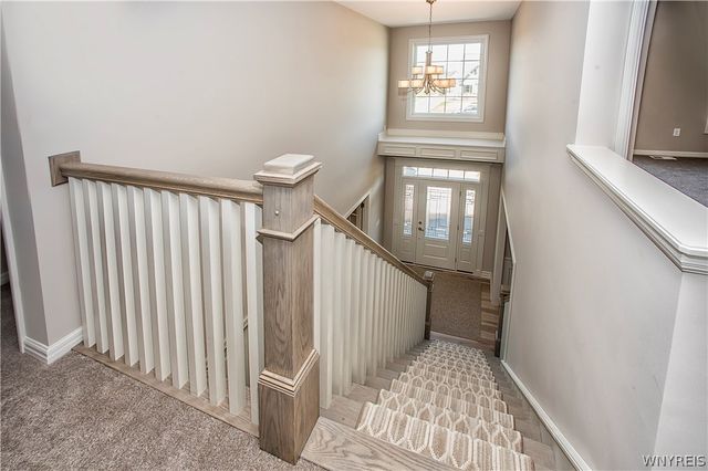 98 Peppermint Road, Lancaster, NY 14086
