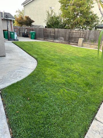 10106 Windmill Cove Dr, Stockton, CA 95209