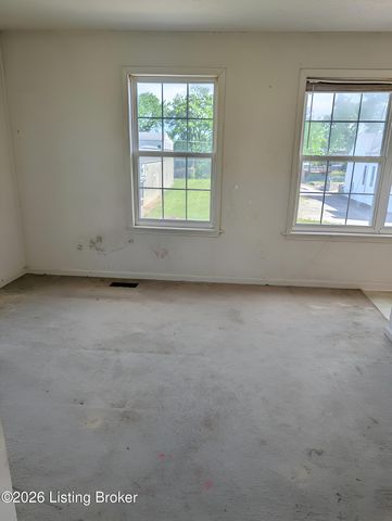 1810 W Chestnut St, Louisville, KY 40203