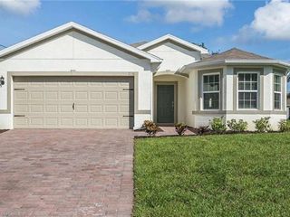 17541 Lee RD, Fort Myers, FL 33967