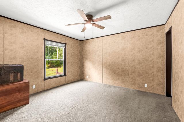 12626 Highway 105, Cleveland, TX 77327