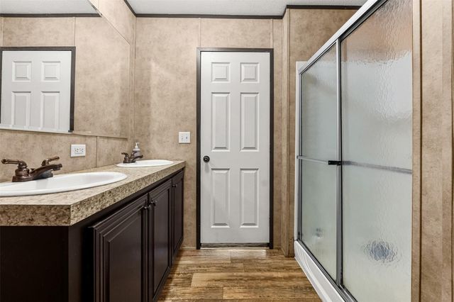 12626 Highway 105, Cleveland, TX 77327