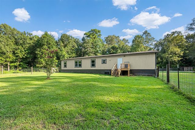 12626 Highway 105, Cleveland, TX 77327