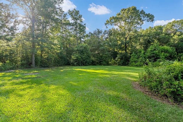 12626 Highway 105, Cleveland, TX 77327