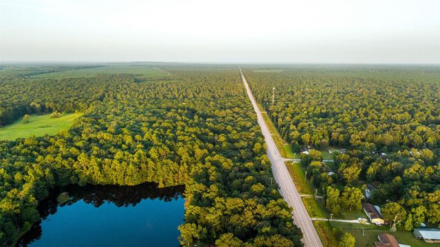 12626 Highway 105, Cleveland, TX 77327
