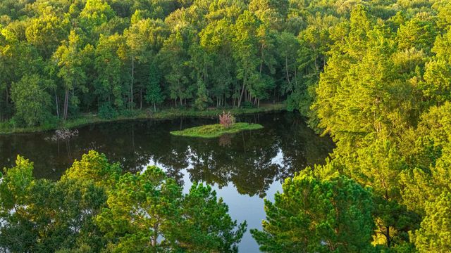 12626 Highway 105, Cleveland, TX 77327
