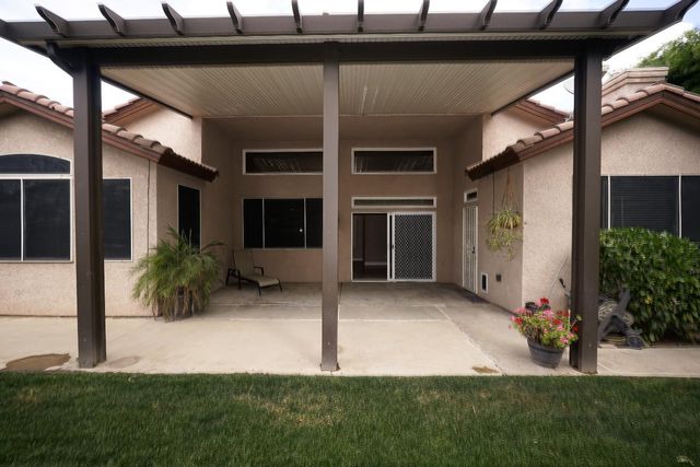 5919 W Chennault Avenue, Fresno, CA 93722