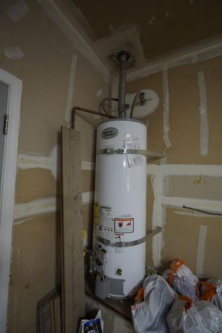 5919 W Chennault Avenue, Fresno, CA 93722