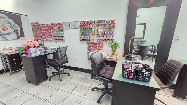 60th St, Hialeah, FL 33016