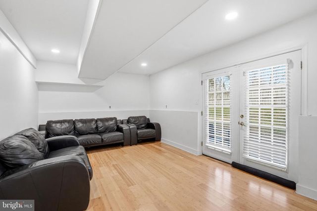 154 MORNINGSIDE DR, Pennsville, NJ 08070