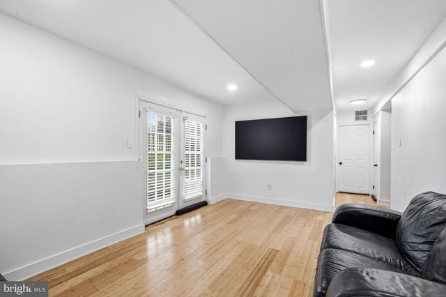 154 MORNINGSIDE DR, Pennsville, NJ 08070