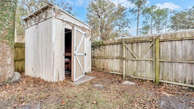 805 DARBY LANE, Brooksville, FL 34601