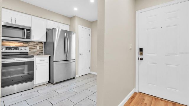 805 DARBY LANE, Brooksville, FL 34601