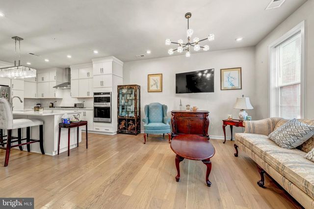 7556 SAWYER FARM WAY, Mclean, VA 22102