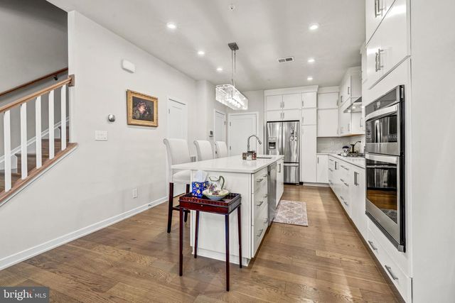7556 SAWYER FARM WAY, Mclean, VA 22102