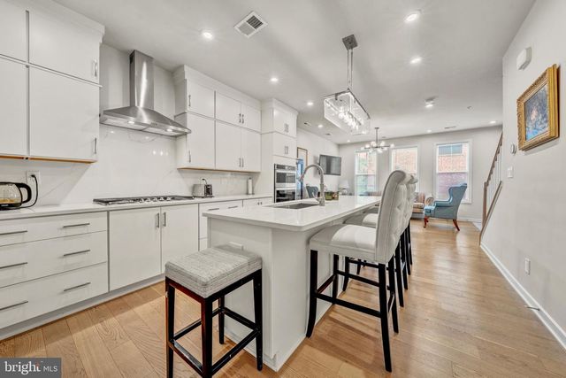 7556 SAWYER FARM WAY, Mclean, VA 22102