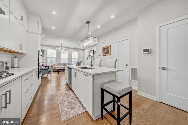 7556 SAWYER FARM WAY, Mclean, VA 22102