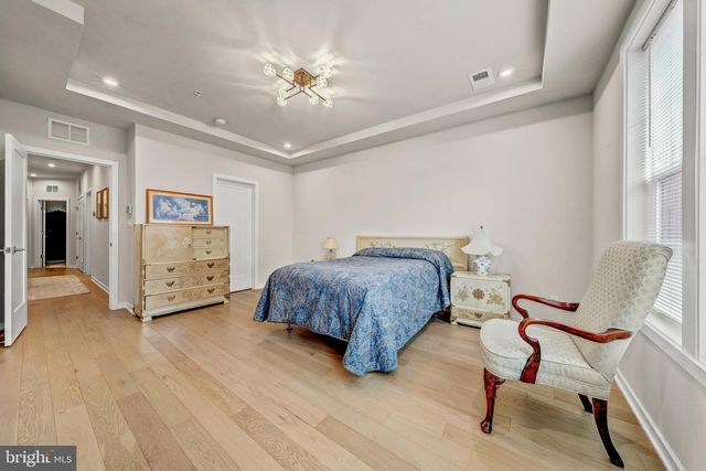 7556 SAWYER FARM WAY, Mclean, VA 22102