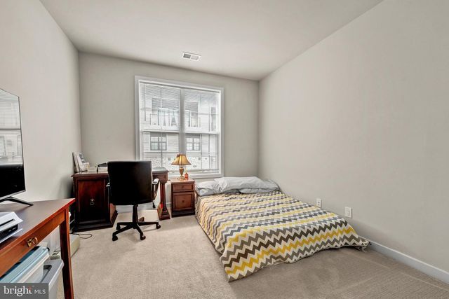 7556 SAWYER FARM WAY, Mclean, VA 22102