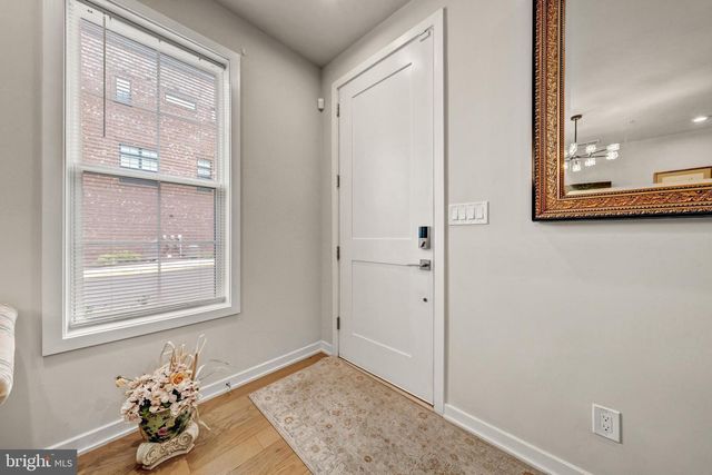 7556 SAWYER FARM WAY, Mclean, VA 22102
