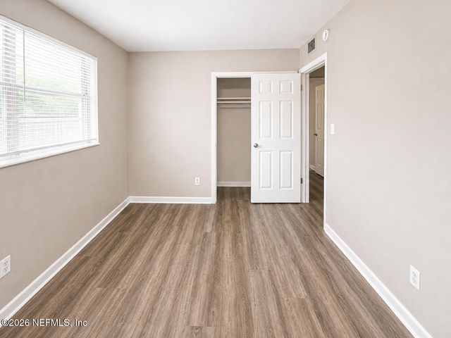 8067 SANTILLO Drive, Jacksonville, FL 32217