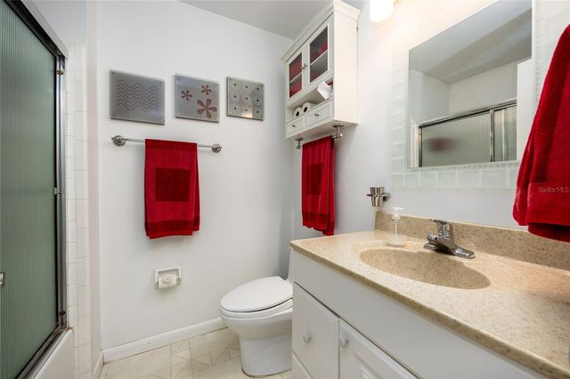 2436 NW 37TH TERRACE, Gainesville, FL 32605