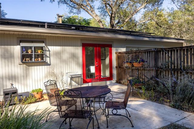 2436 NW 37TH TERRACE, Gainesville, FL 32605