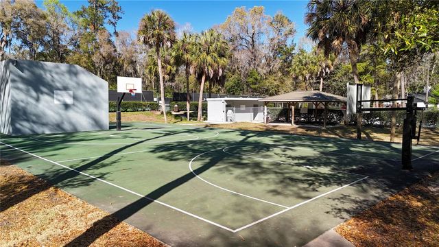 2436 NW 37TH TERRACE, Gainesville, FL 32605