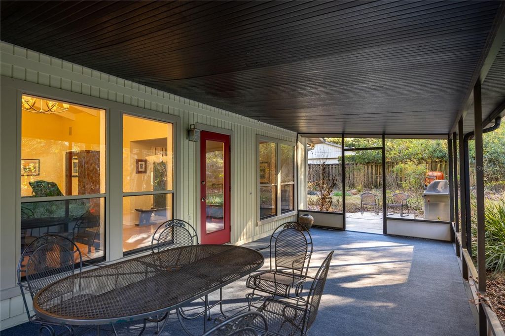 Image 30 of property listing at 2436 NW 37TH TERRACE, Gainesville, FL 32605