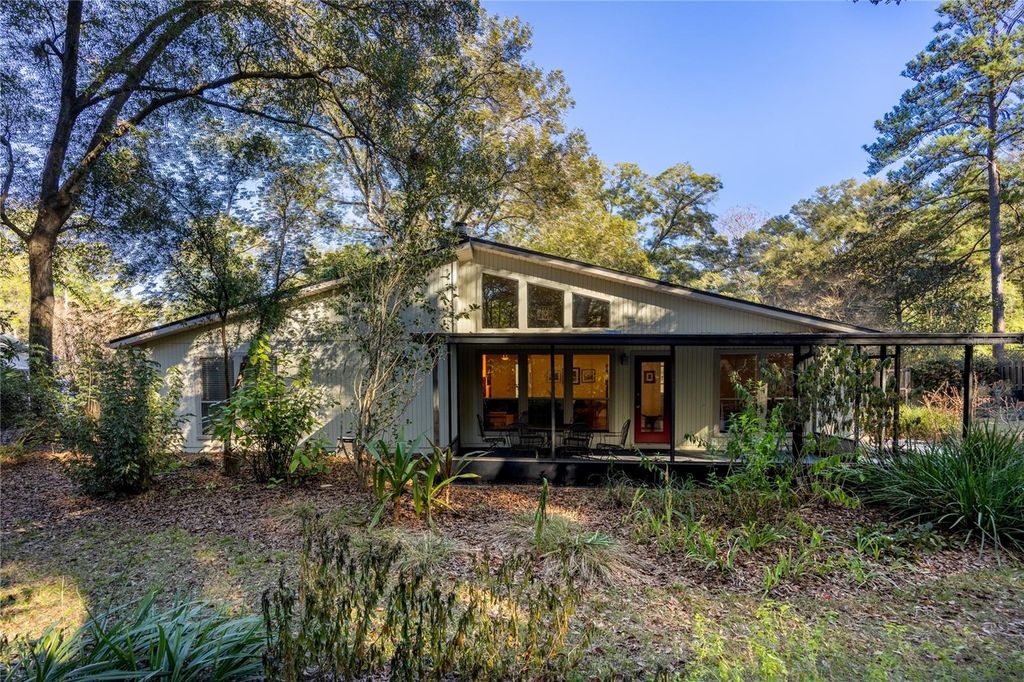 Image 32 of property listing at 2436 NW 37TH TERRACE, Gainesville, FL 32605