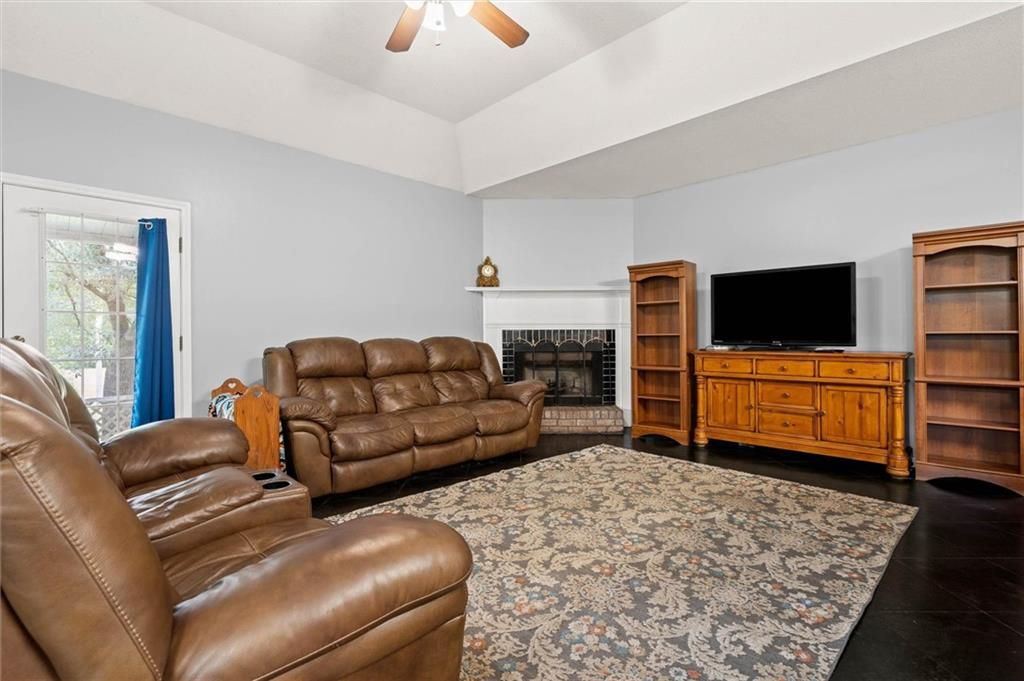 20769 Oakdale Drive, Robertsdale, AL 36567 — photo 3