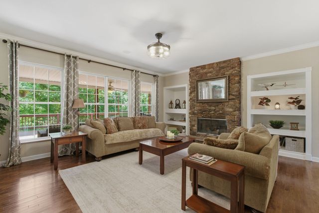 4311 Minette Ct, Mount Juliet, TN 37122