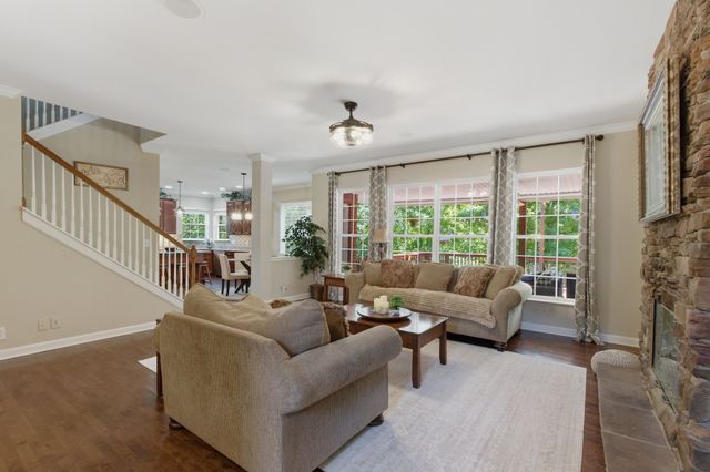 4311 Minette Ct, Mount Juliet, TN 37122