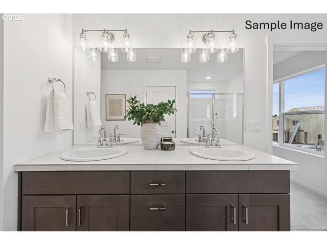 18282 Ne 14th St, Vancouver, WA 98684