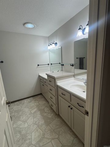 539 Charlie Stover Road, Royal, AR 32514