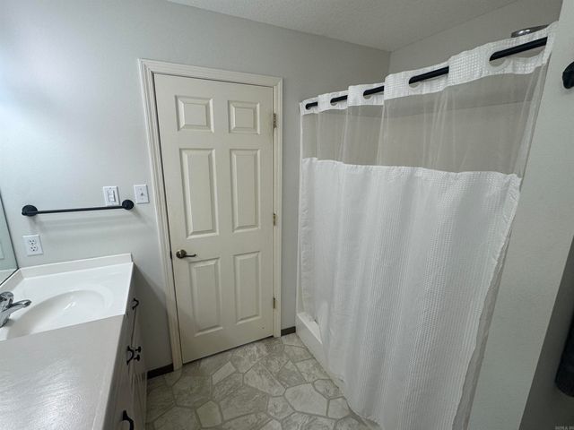 539 Charlie Stover Road, Royal, AR 32514