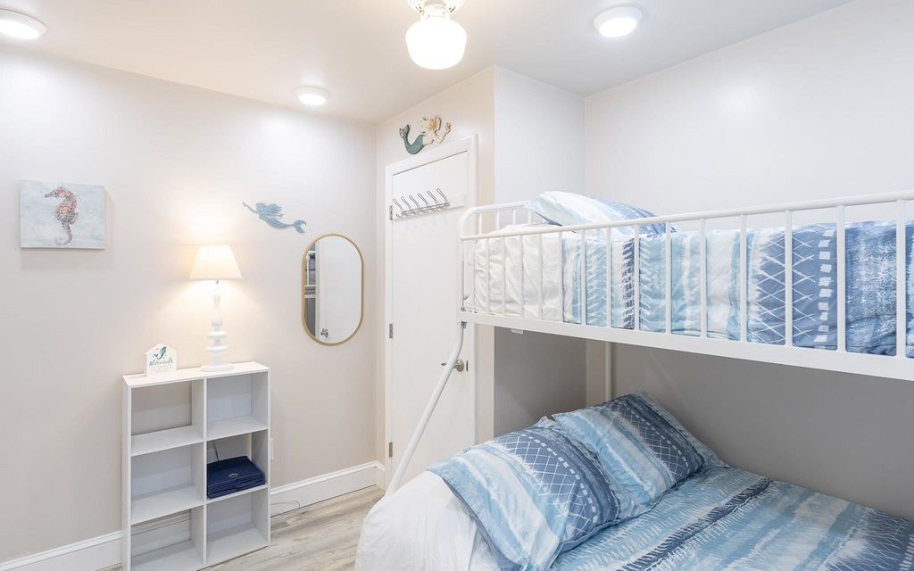 Image 18 of property listing at 68 Kings Highway # 3, Hampton, NH 03842