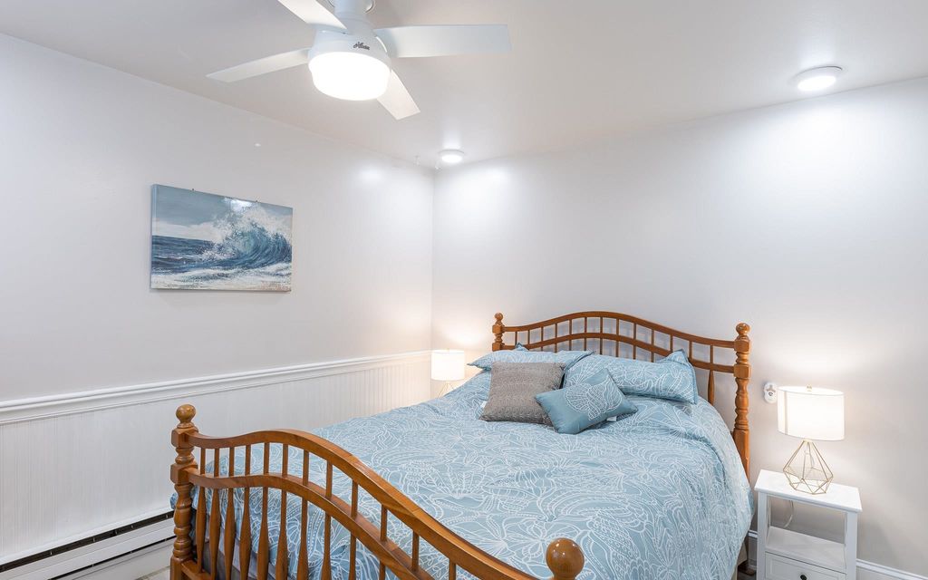 Image 23 of property listing at 68 Kings Highway # 3, Hampton, NH 03842