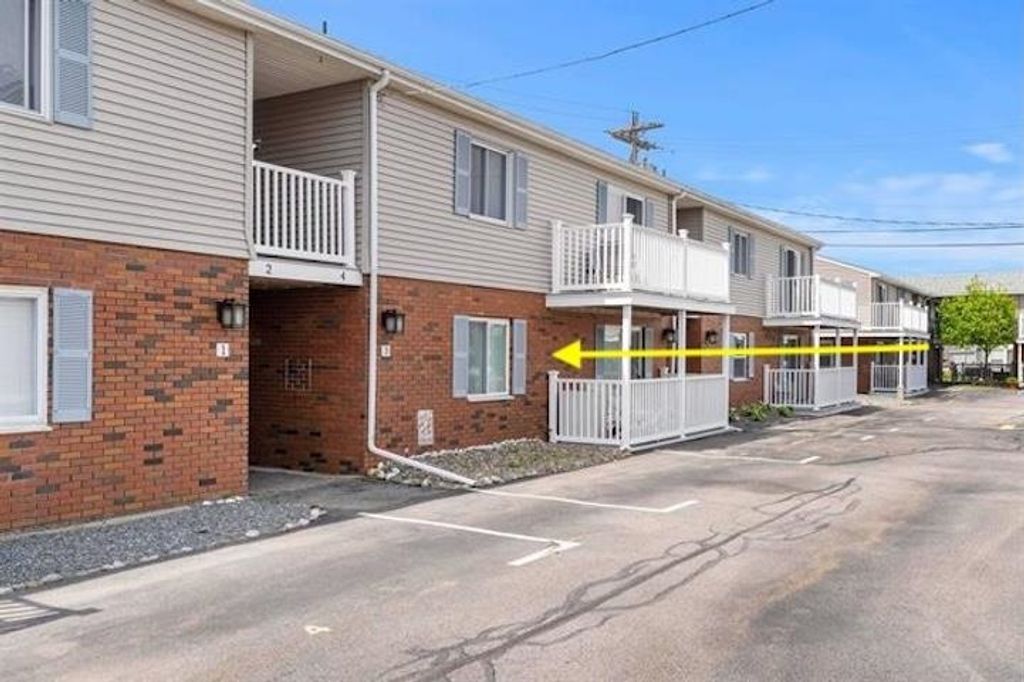 Image 29 of property listing at 68 Kings Highway # 3, Hampton, NH 03842