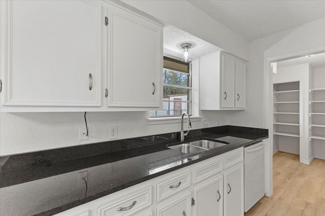 102 Norma Circle, Greenville, TX 75402