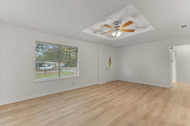 102 Norma Circle, Greenville, TX 75402