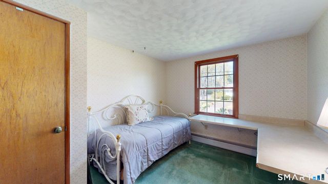 14 Carriage Drive, Enfield, CT 06082