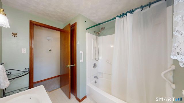 14 Carriage Drive, Enfield, CT 06082
