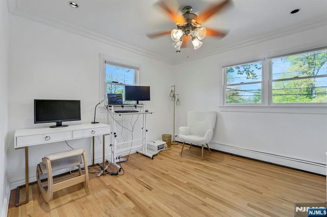 154 Spring Valley Road, Park Ridge, NJ 07656
