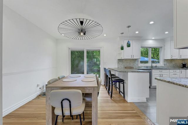 154 Spring Valley Road, Park Ridge, NJ 07656