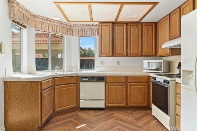 31384 Pahuta, Temecula, CA 92592
