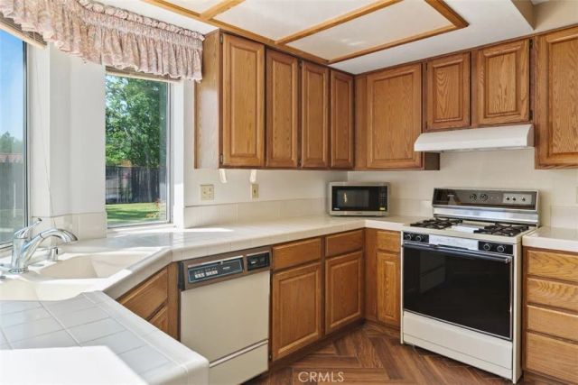 31384 Pahuta, Temecula, CA 92592