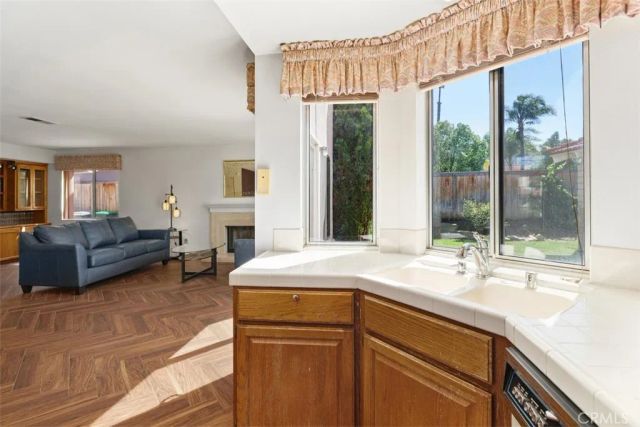 31384 Pahuta, Temecula, CA 92592