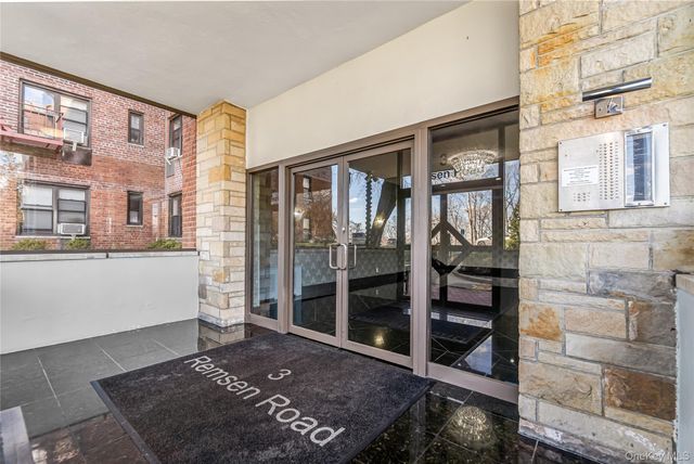 3 Remsen Road 2L, Yonkers, NY 10710