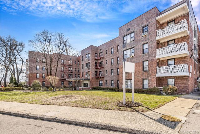3 Remsen Road 2L, Yonkers, NY 10710